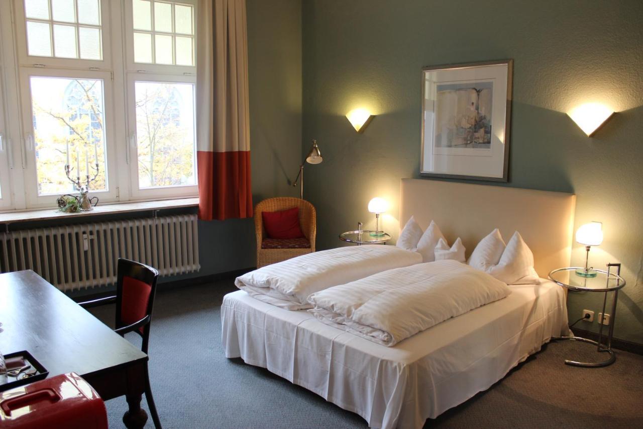 Hotel Drei Kronen Lippstadt Exterior photo